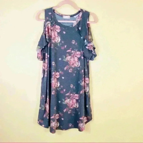 Altar’d State Rayon Blend Gray Floral Cold Shoulder Mini Dress Size S - Picture 10 of 10